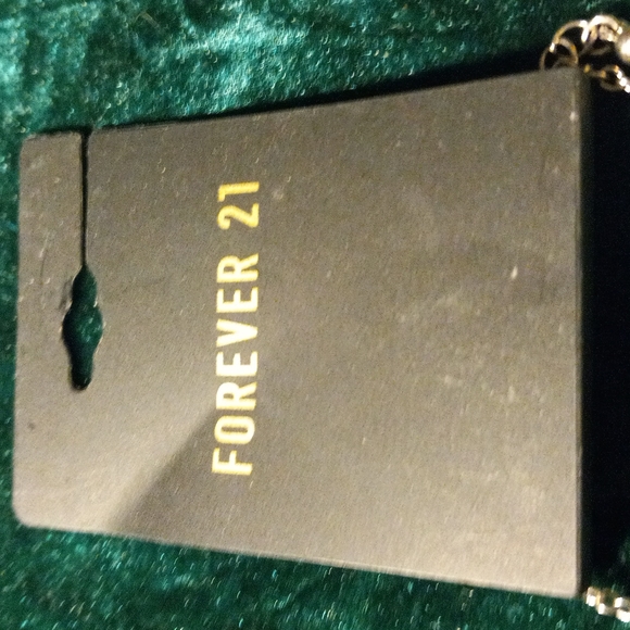 E-22 jewelry lot - Picture 3 of 7